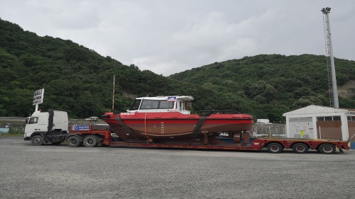 M.BOAT-24